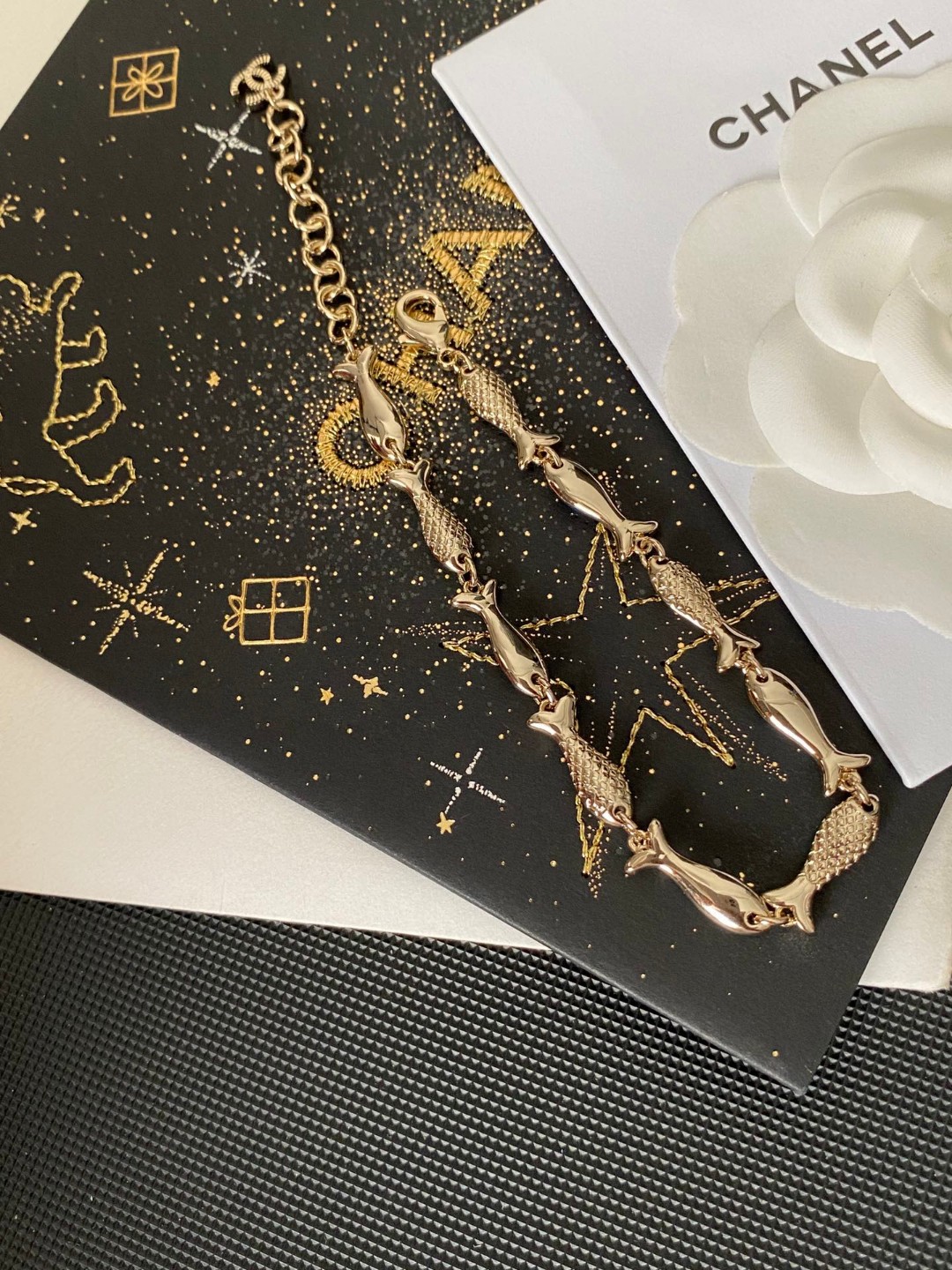 【CHANEL】ブレスレット  ファッションオールマッチ 240814