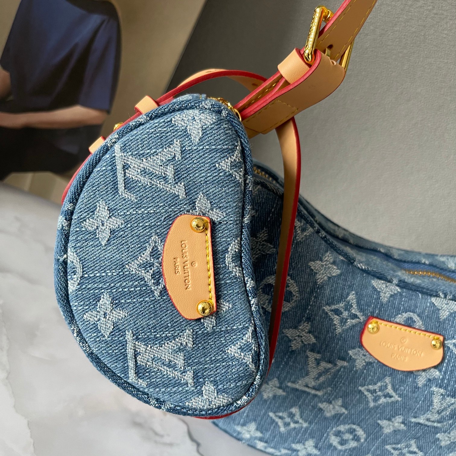 【LOUIS VUITTON 公式旗艦店】ルイヴィトン  ハンドバッグ  当日出荷 好評に付き再入荷！19*14*10CM   270911