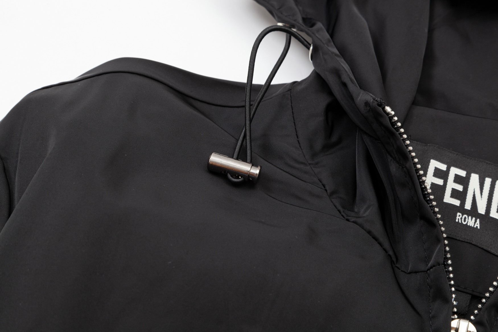 【LOUIS VUITTON  公式旗艦店】ルイヴィトン  ジャケット着 好評に付き再入荷 240826