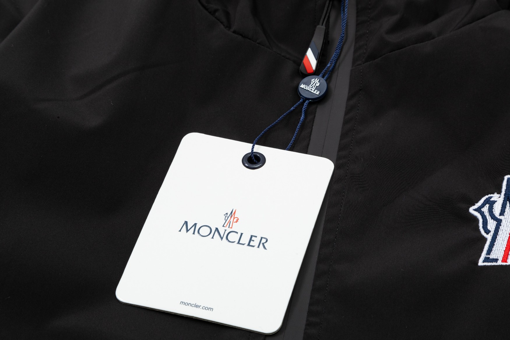 【Moncler日本公式許可旗艦店】（モンクレール）ジャケット着 ご好評に付き再入荷！！【男女兼用】 240920