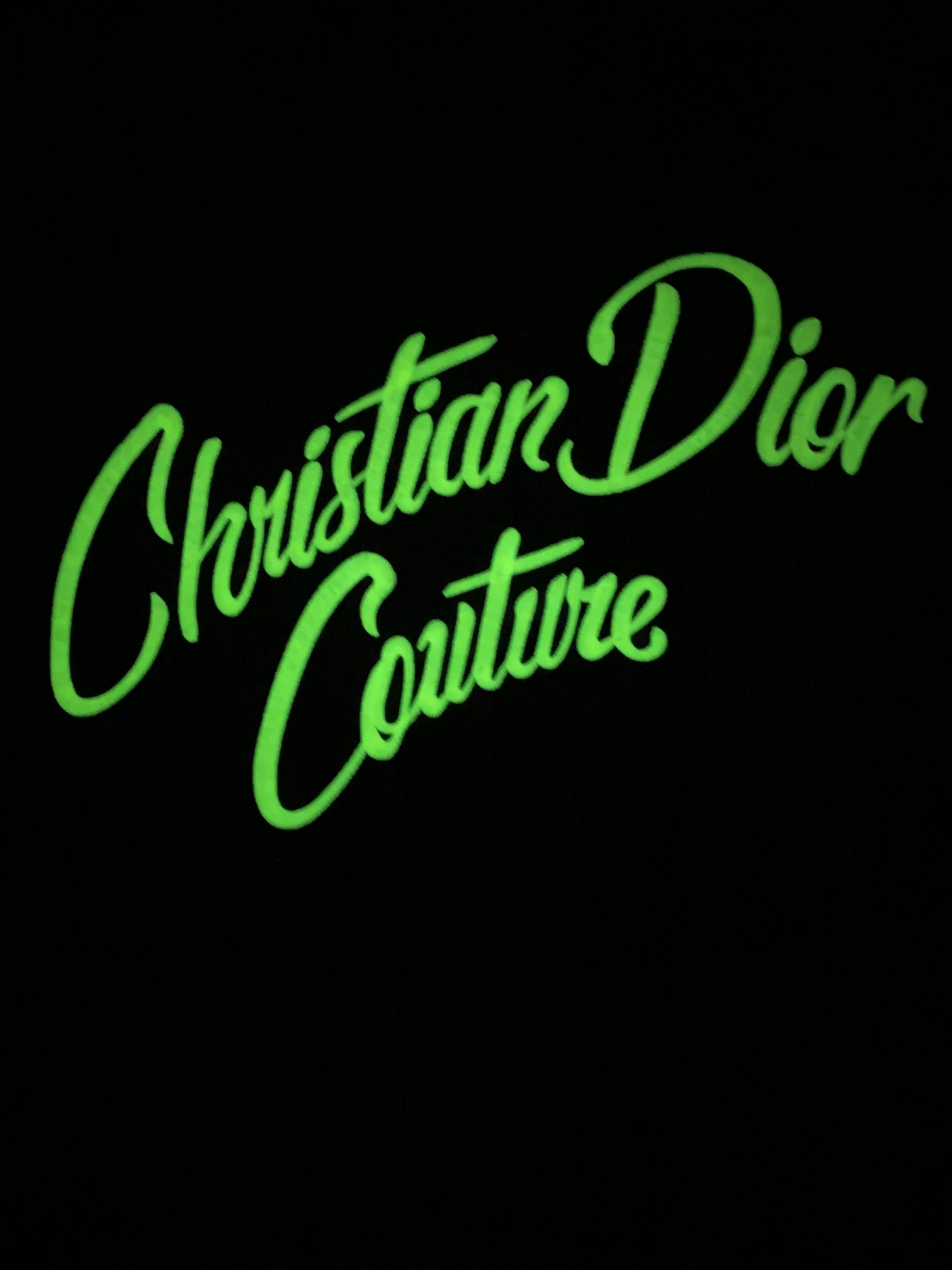 【DIOR  公式旗艦店】ディオール  シャツ  ご好評に付き再入荷 240831