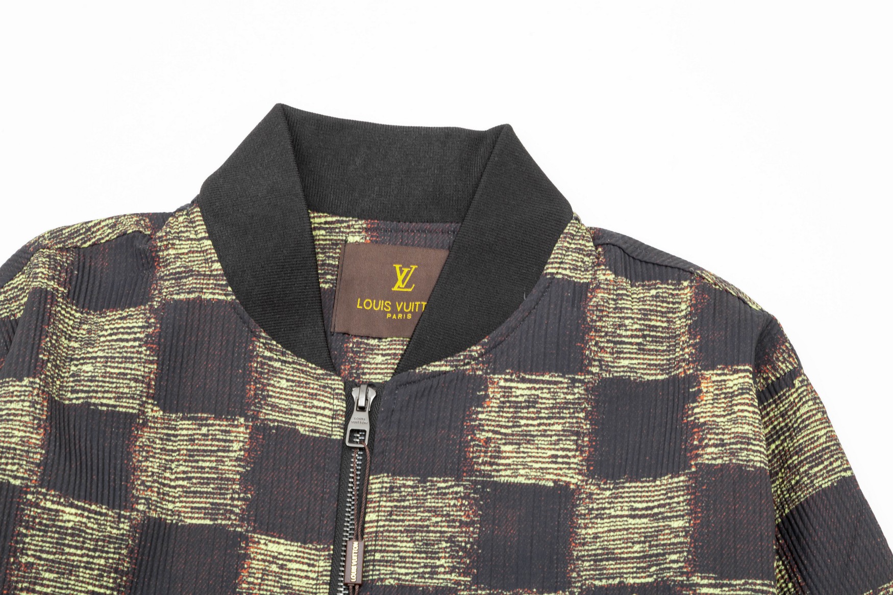 【LOUIS VUITTON】ルイヴィトン  ジャケット着 ご好評に付き再入荷！240920