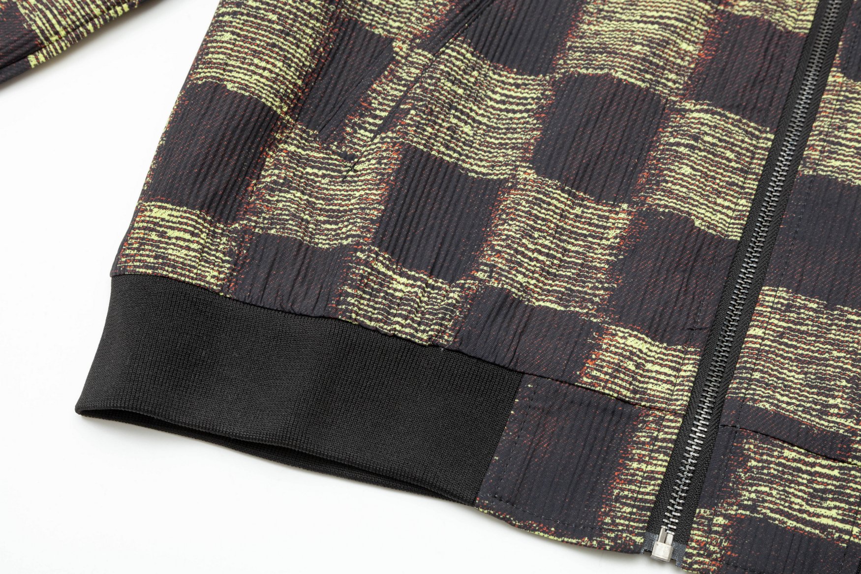 【LOUIS VUITTON】ルイヴィトン  ジャケット着 ご好評に付き再入荷！240920