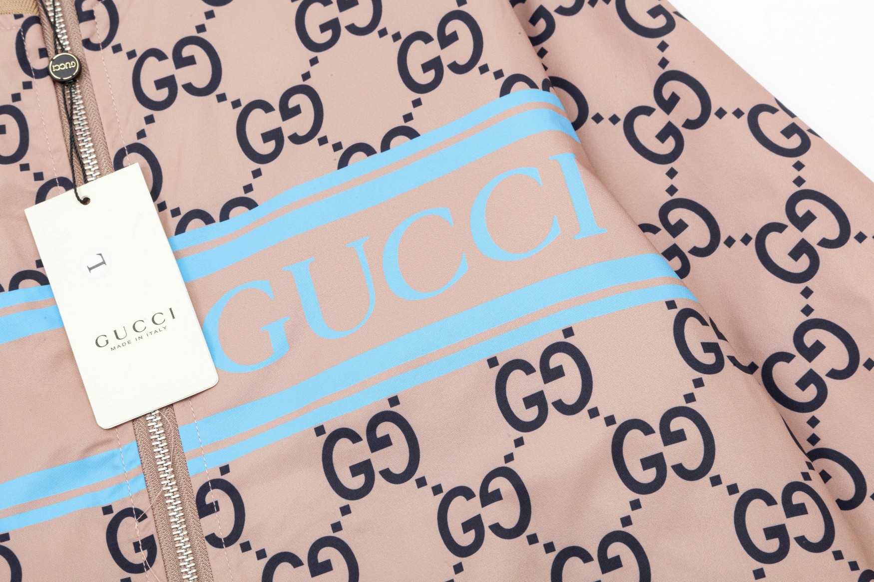 【GUCCI】グッチ ジャケット着  ご好評に付き再入荷！240921