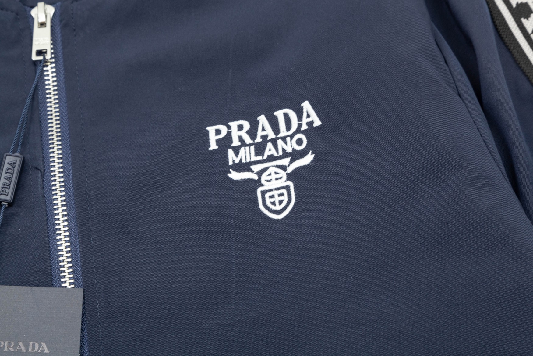 【PRADA】プラダ  ジャケット着 男女兼用 ご好評に付き再入荷！240920