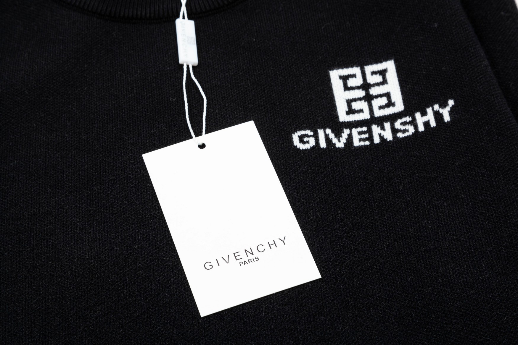 【GIVENCHY  公式旗艦店】ジバンシー  セーター好評に付き再入荷！ 240930
