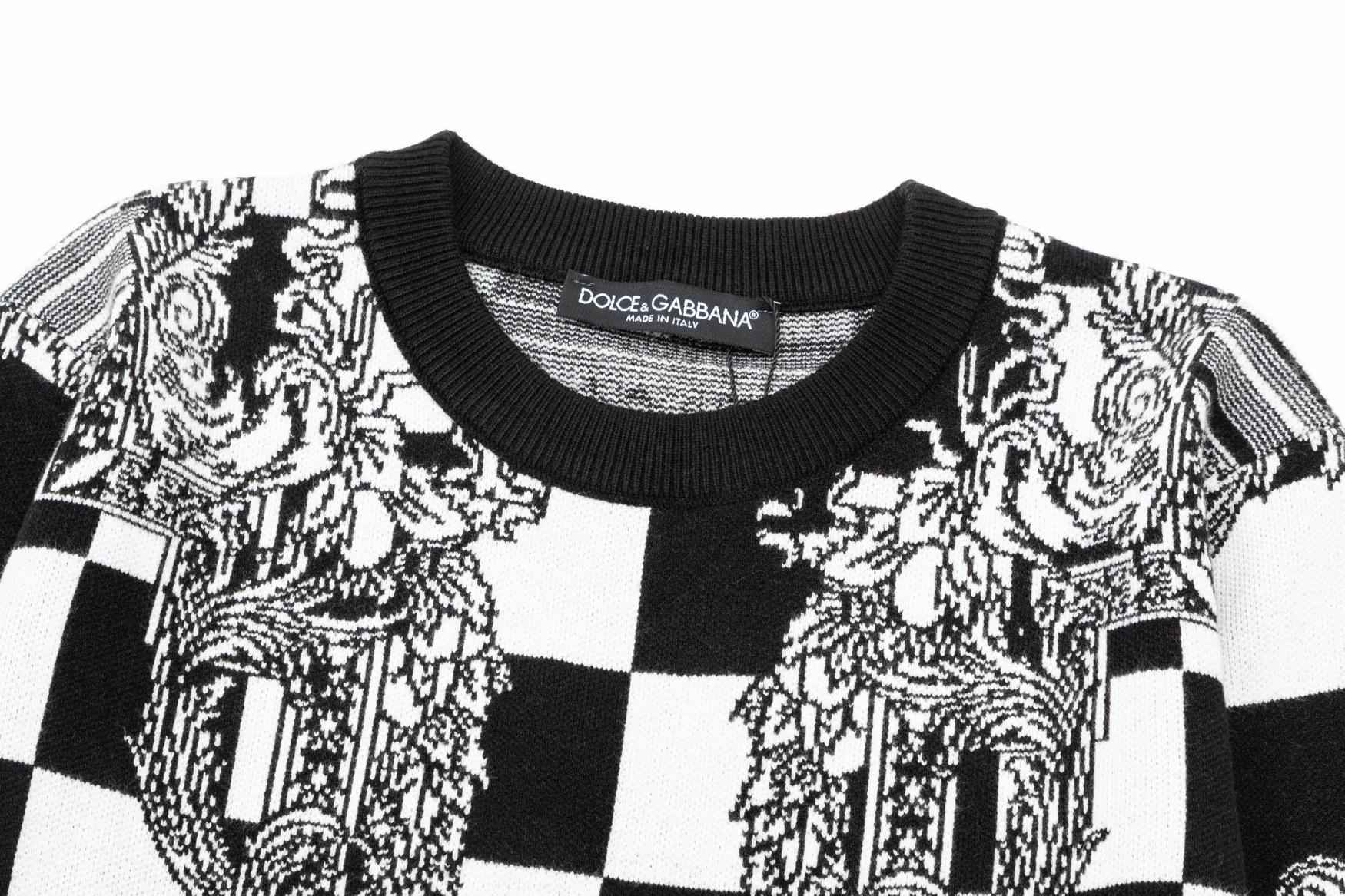 【VERSACE  公式旗艦店】ヴェルサーチ  セーター好評に付き再入荷！ 240930