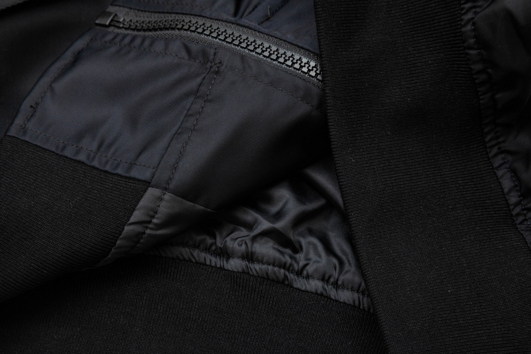 【BALENCIAGA】バレンシアガ  ジャケット着  ご好評に付き再入荷！240921