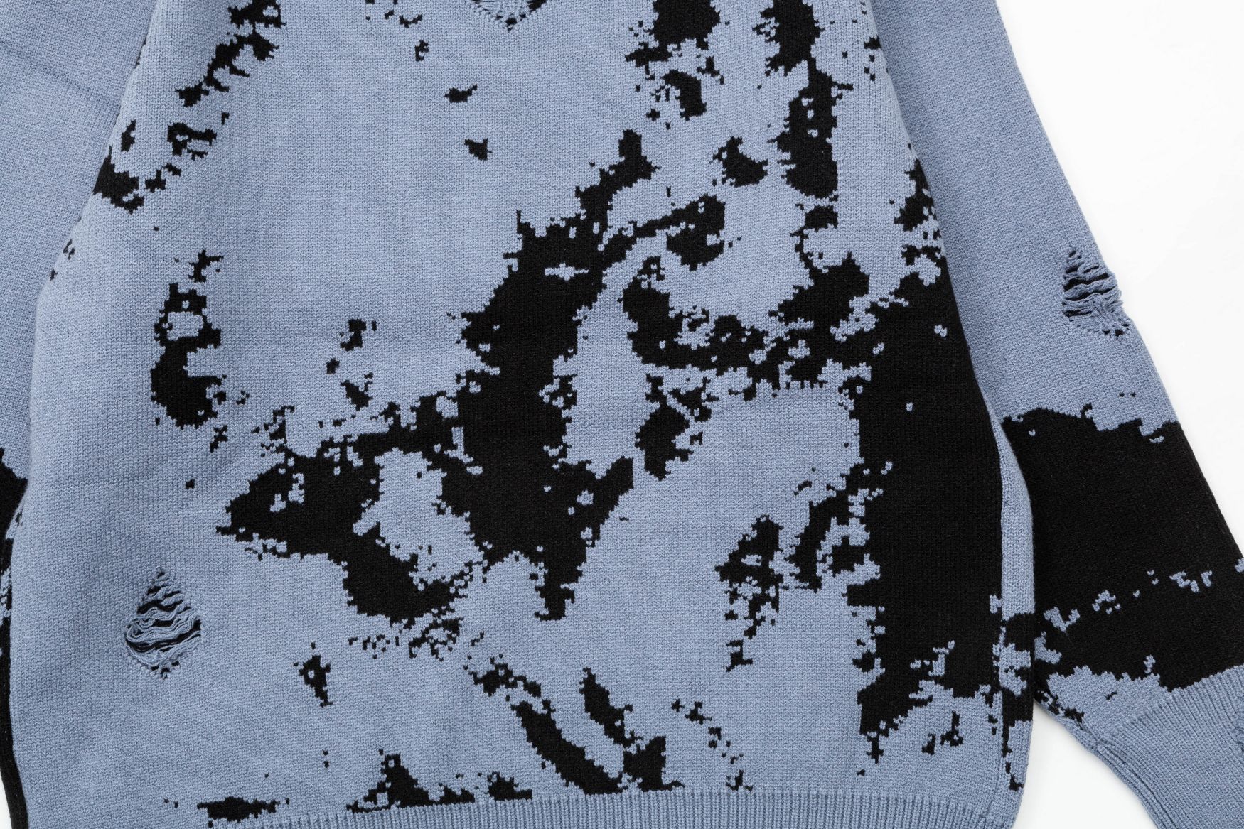 【BALENCIAGA   公式旗艦店】バレンシアガ  セーター好評に付き再入荷！ 240930