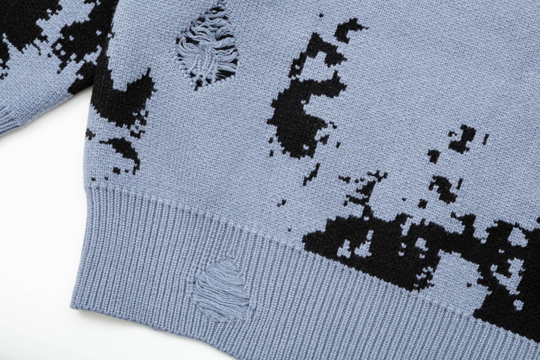 【BALENCIAGA   公式旗艦店】バレンシアガ  セーター好評に付き再入荷！ 240930