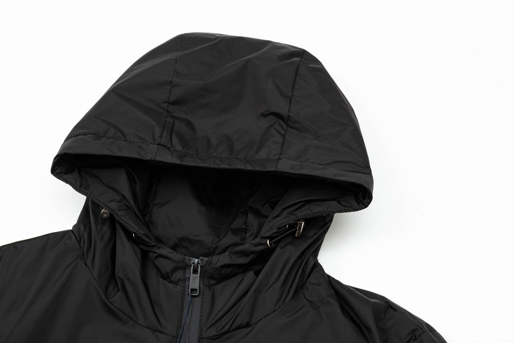 【Moncler日本公式許可旗艦店】（モンクレール）ジャケット着 ご好評に付き再入荷！！【男女兼用】 240920