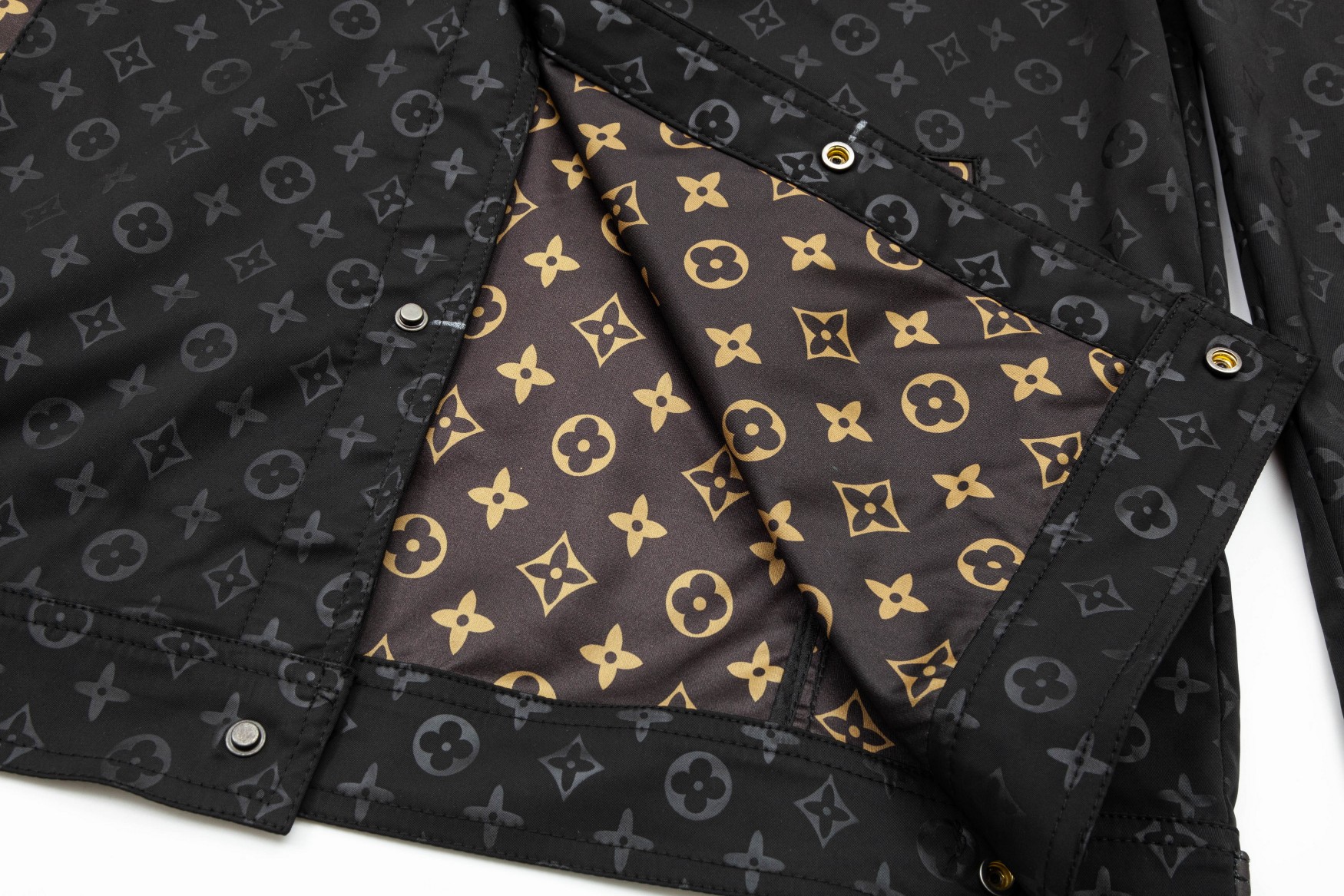 【LOUIS VUITTON】ルイヴィトン  ジャケット着ご好評に付き再入荷！240923