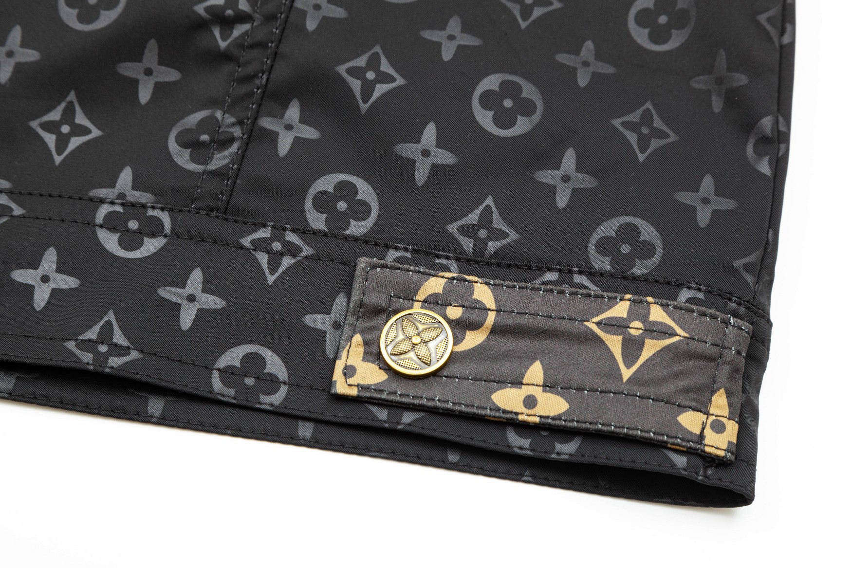 【LOUIS VUITTON】ルイヴィトン  ジャケット着ご好評に付き再入荷！240923