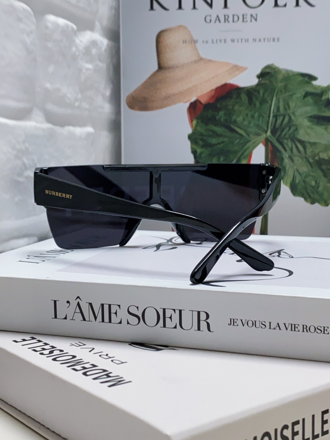 BURBERRY(バーバリー) サングラス  241014