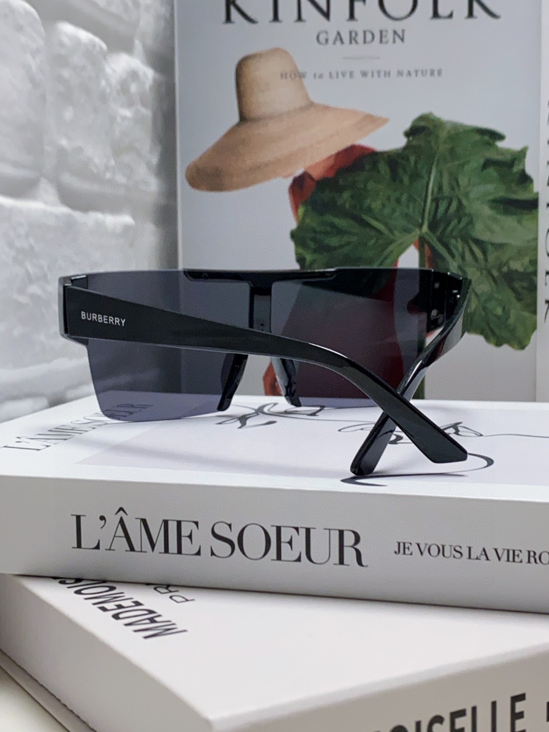 BURBERRY(バーバリー) サングラス  241014