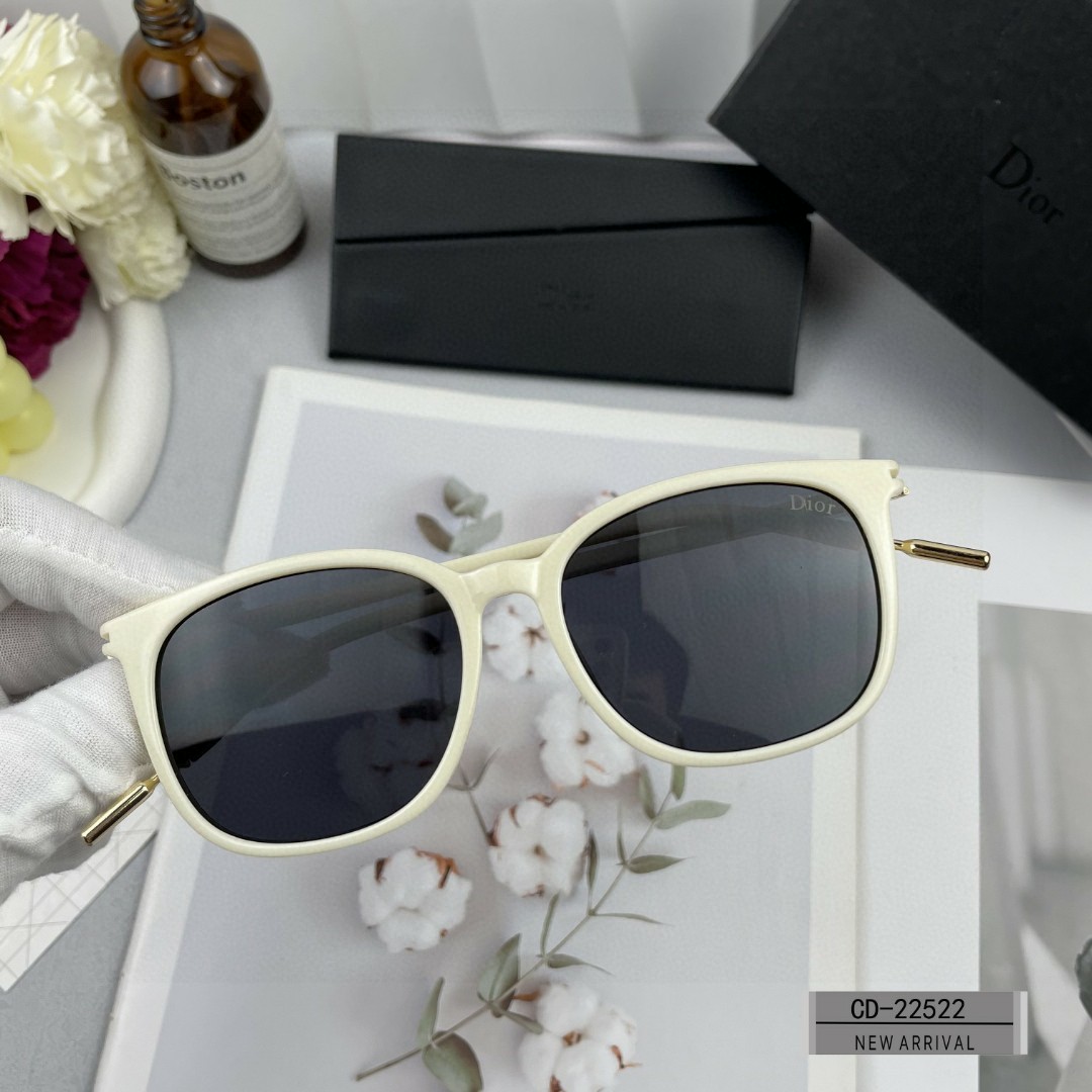 GUCCI( グッチ ) サングラス  241012