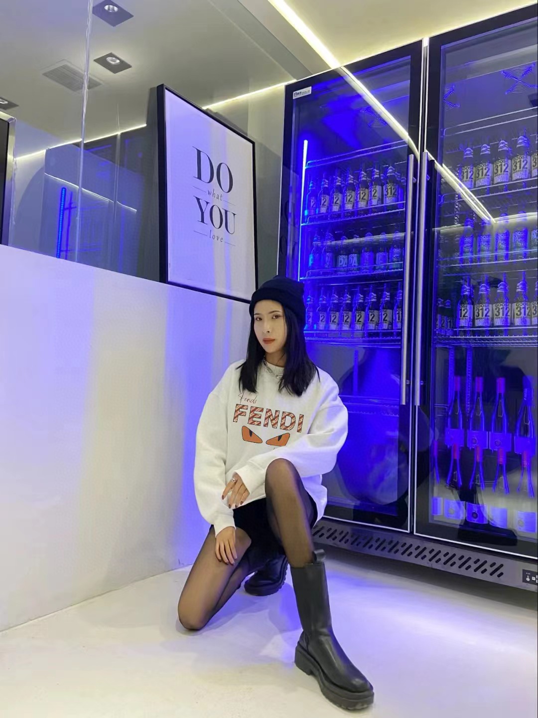 【FENDI 公式旗艦店】フェンディ 丸首の衛衣  スウェットご好評に付き再入荷   241114