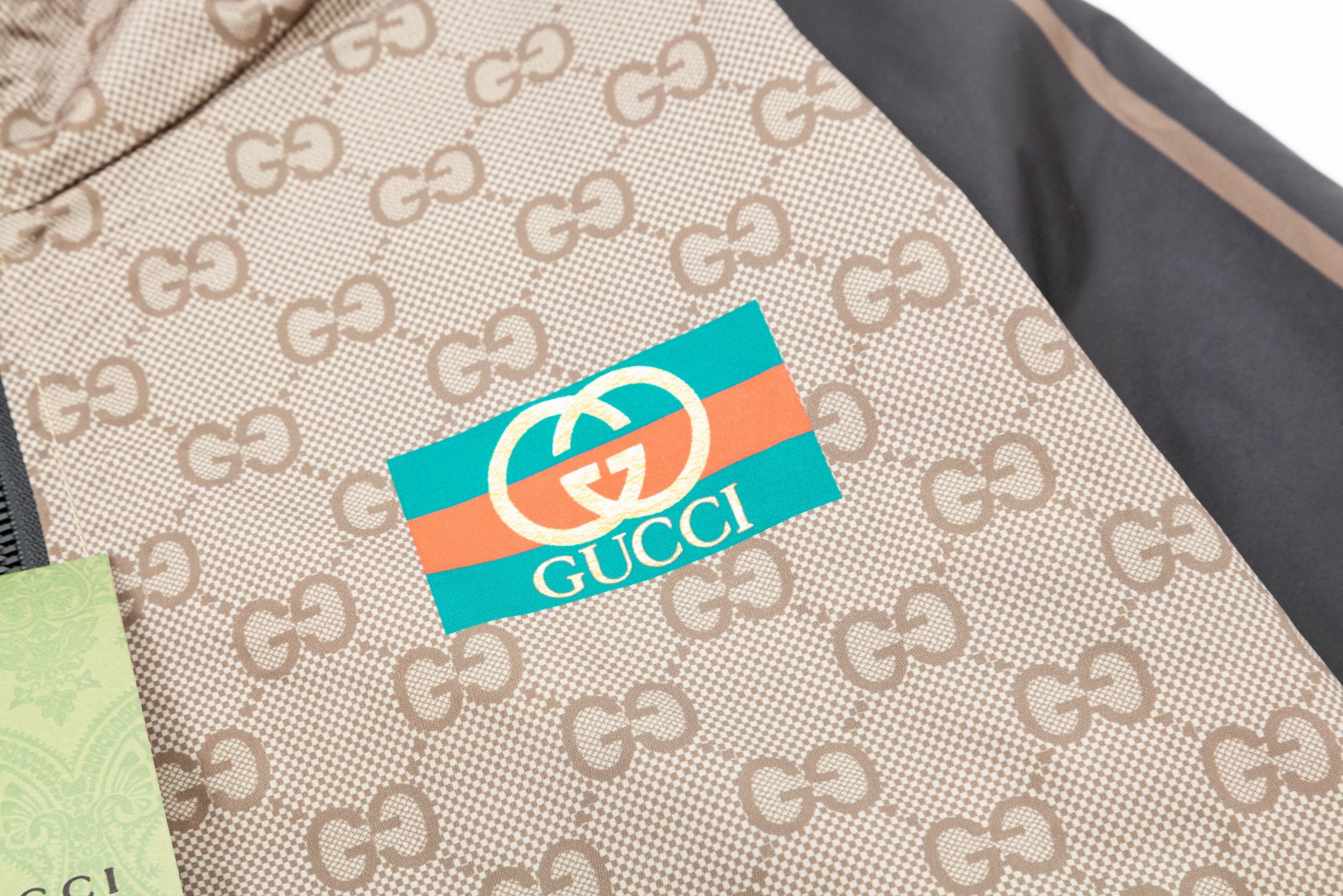 【GUCCI】グッチ   ジャケット着ご好評に付き再入荷！240926