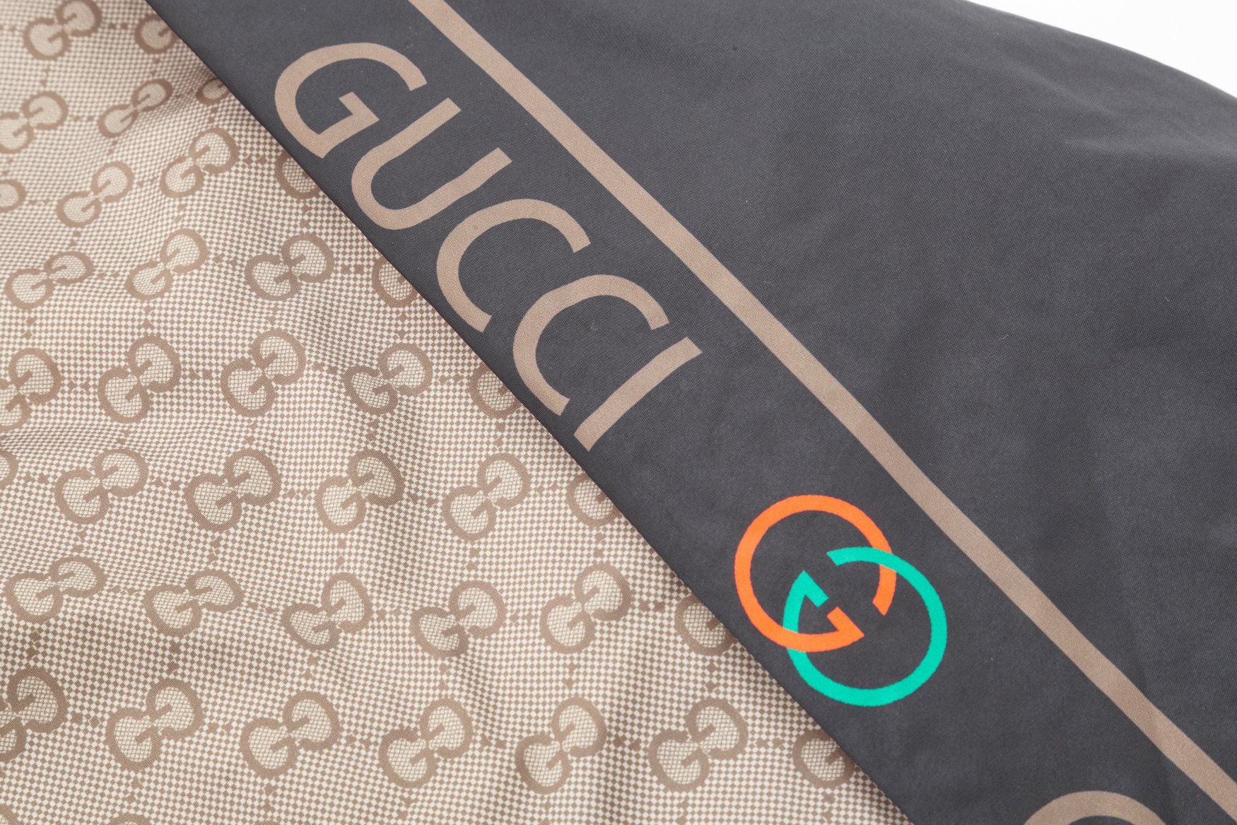 【GUCCI】グッチ   ジャケット着ご好評に付き再入荷！240926