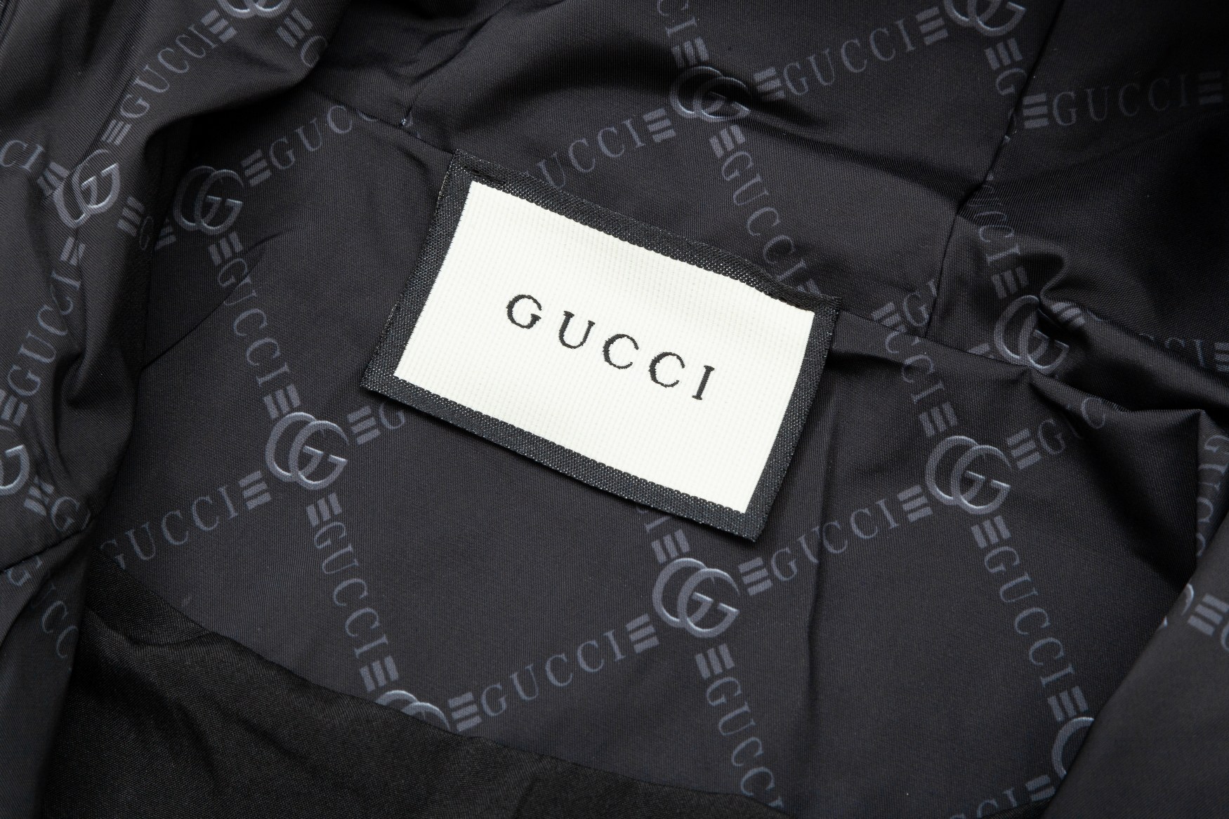 【GUCCI】グッチ   ジャケット着ご好評に付き再入荷！240926