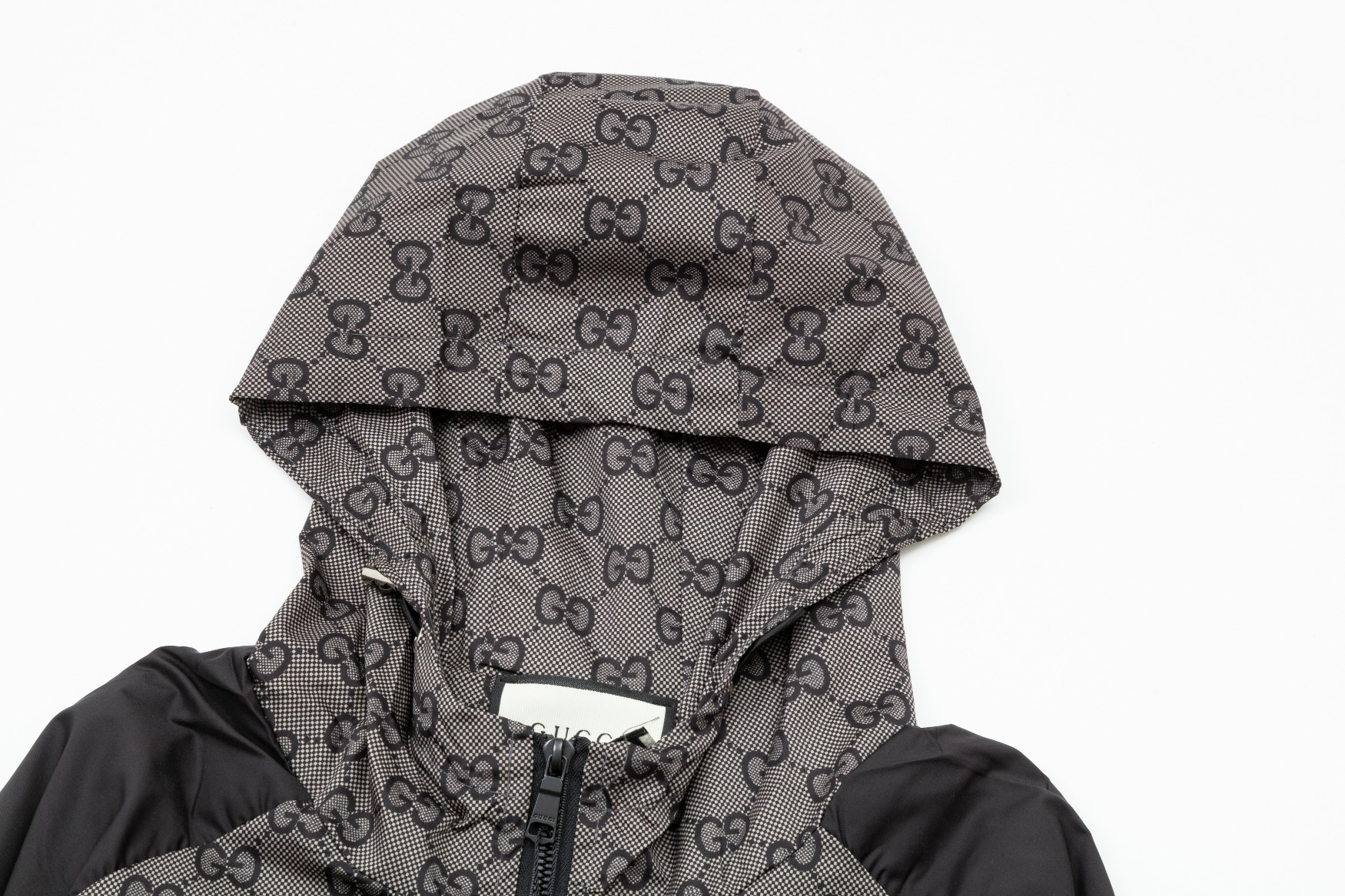 【GUCCI】グッチ   ジャケット着ご好評に付き再入荷！240926