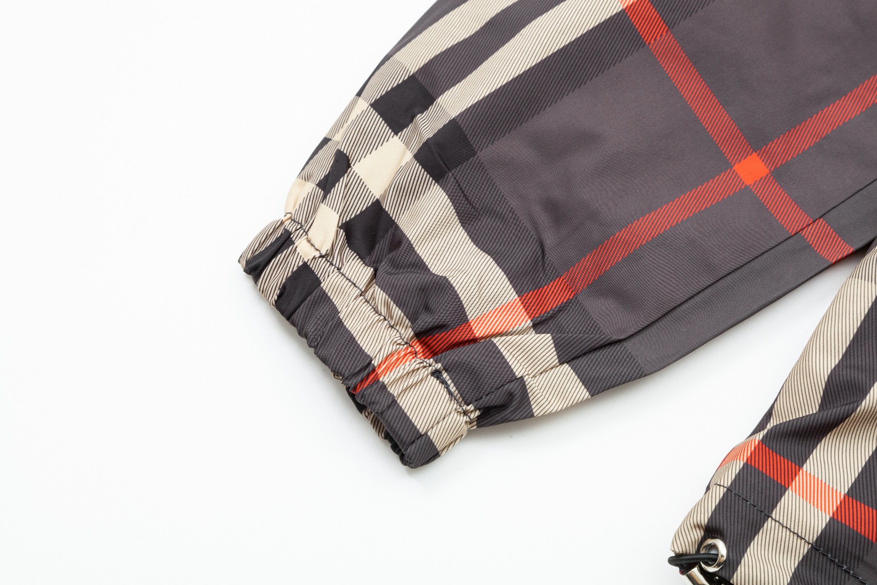 【BURBERRY】バーバリー  ジャケット着ご好評に付き再入荷！240926