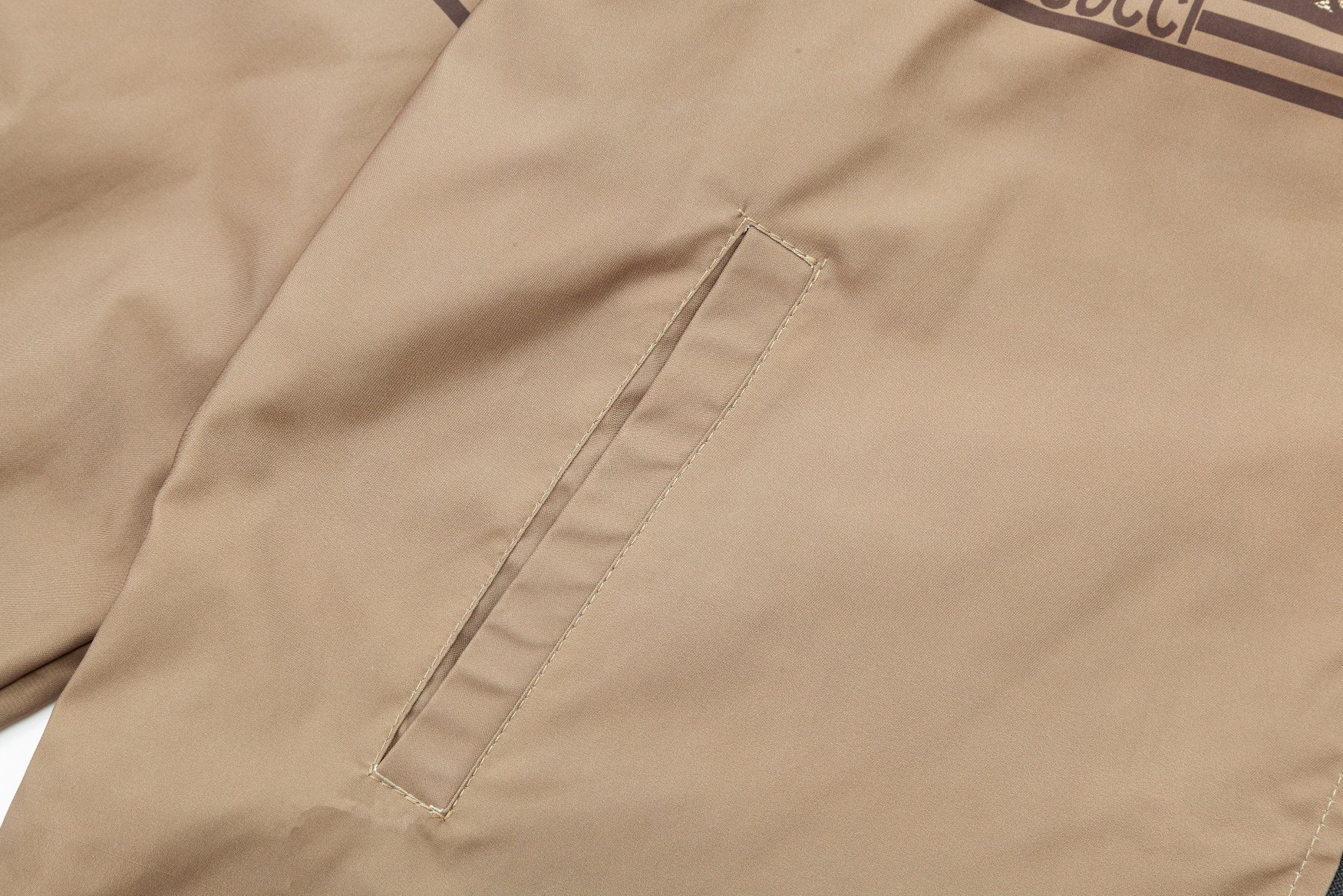 【GUCCI】グッチ   ジャケット着ご好評に付き再入荷！240926