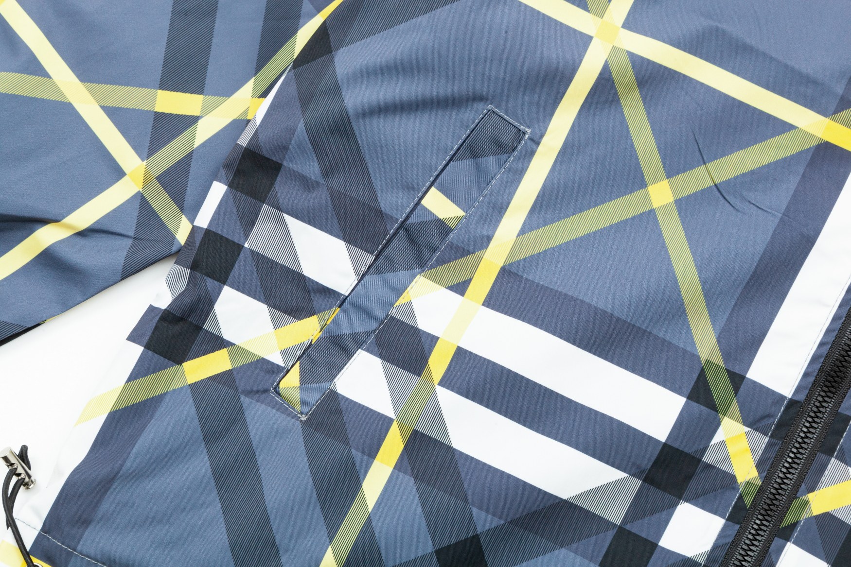 【BURBERRY】バーバリー  ジャケット着ご好評に付き再入荷！240926