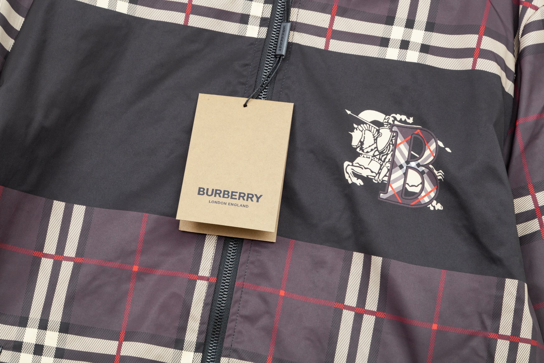 【BURBERRY】バーバリー  ジャケット着ご好評に付き再入荷！240926