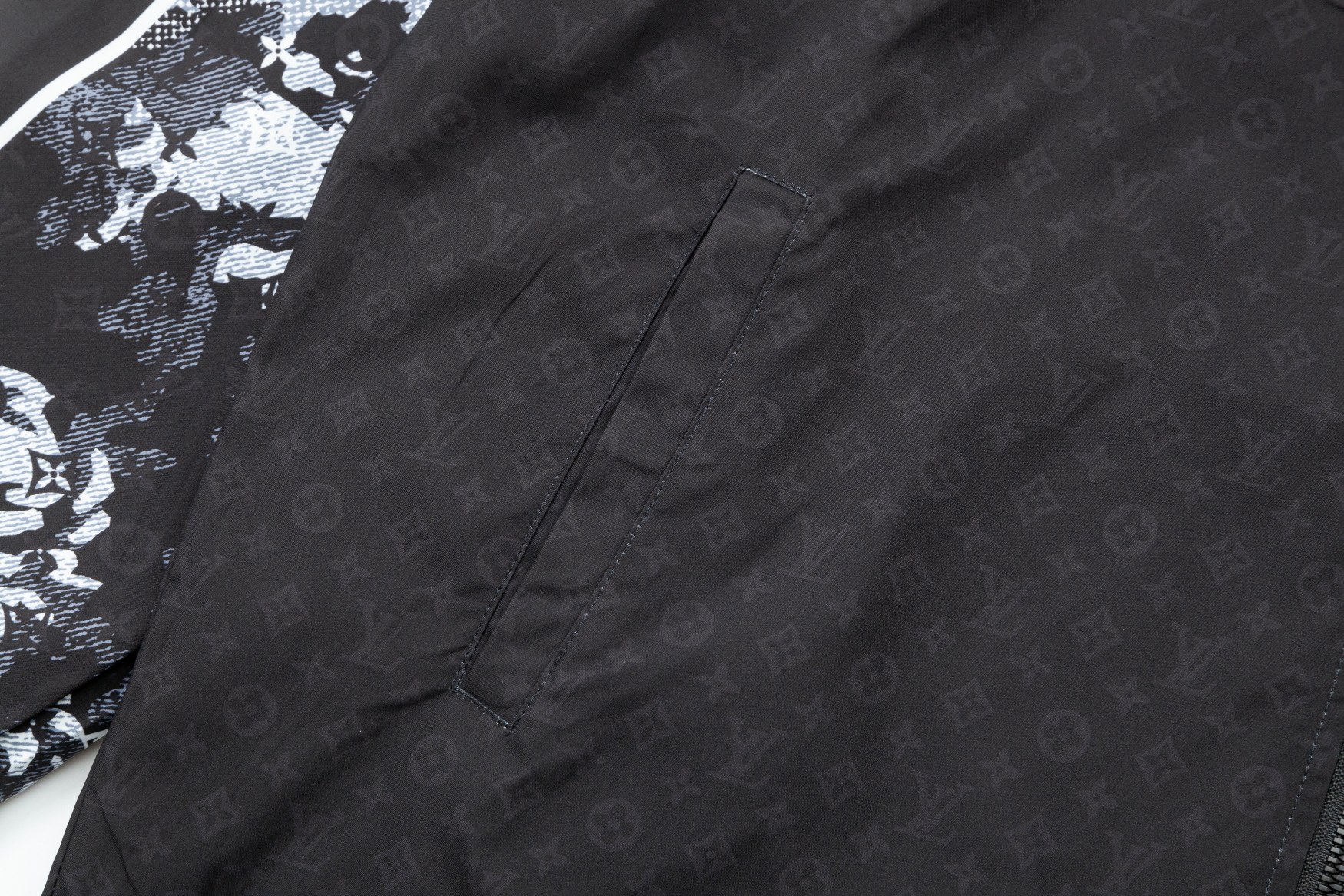 【LOUIS VUITTON】ルイヴィトン   ジャケット着ご好評に付き再入荷！240926