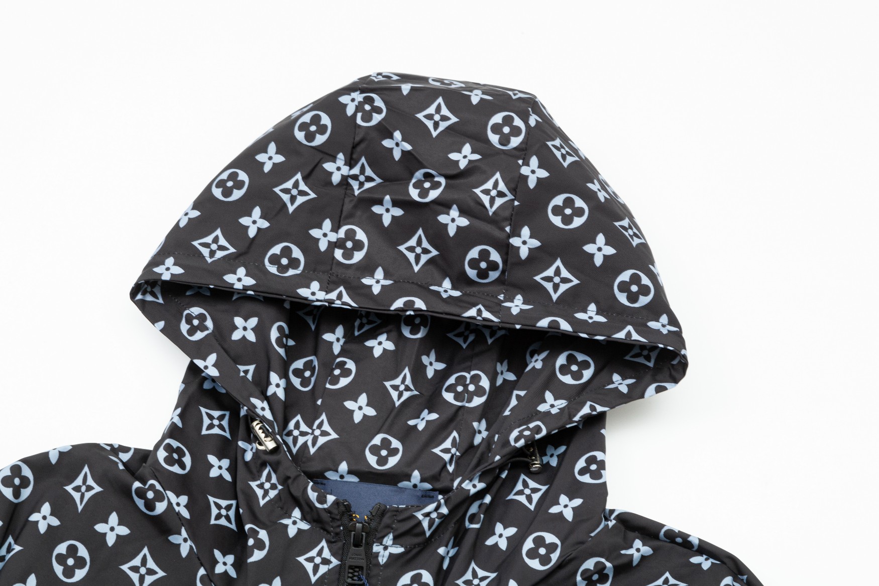 【LOUIS VUITTON】ルイヴィトン   ジャケット着ご好評に付き再入荷！240926