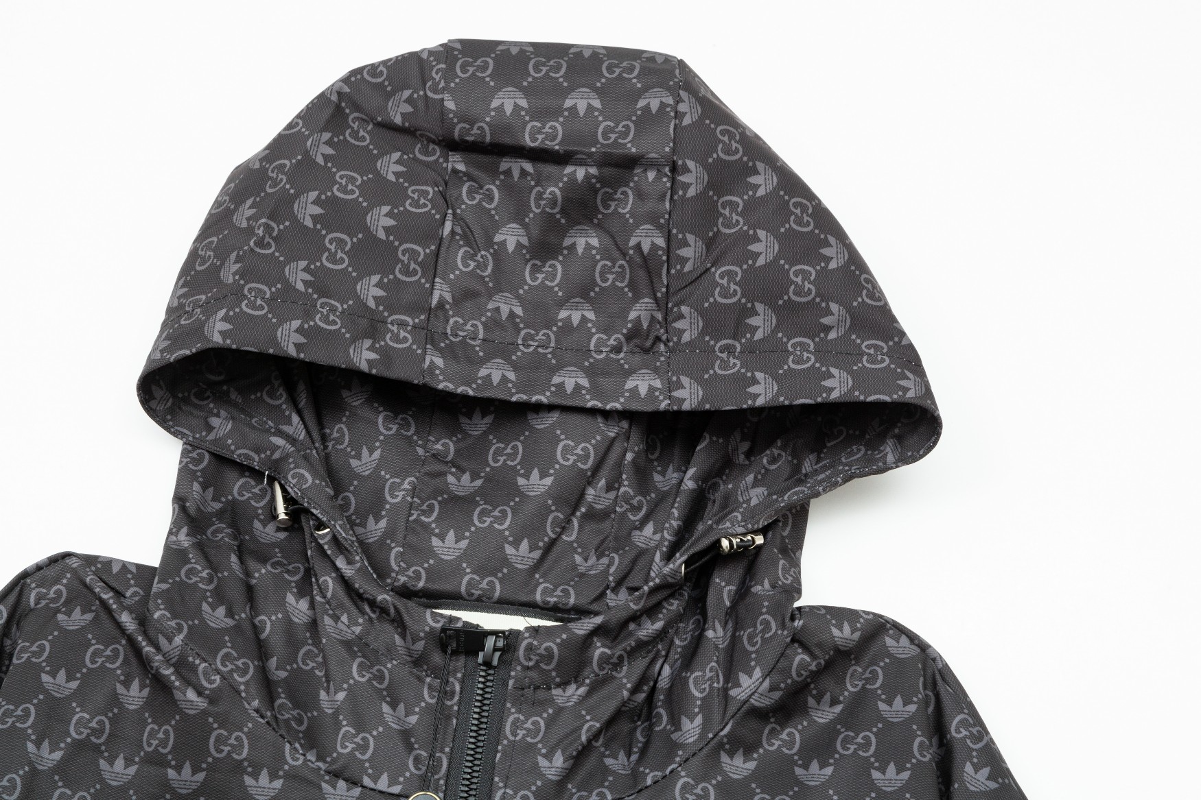 【GUCCI】グッチ   ジャケット着ご好評に付き再入荷！240926