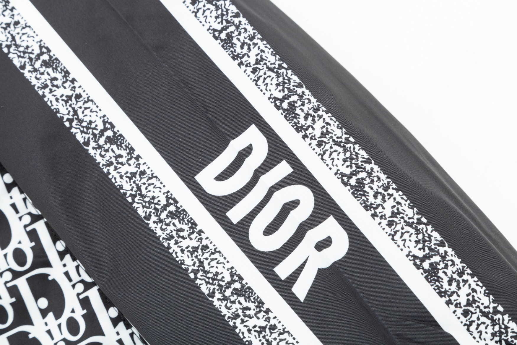 【DIOR】ディオール  ジャケット着ご好評に付き再入荷！240926