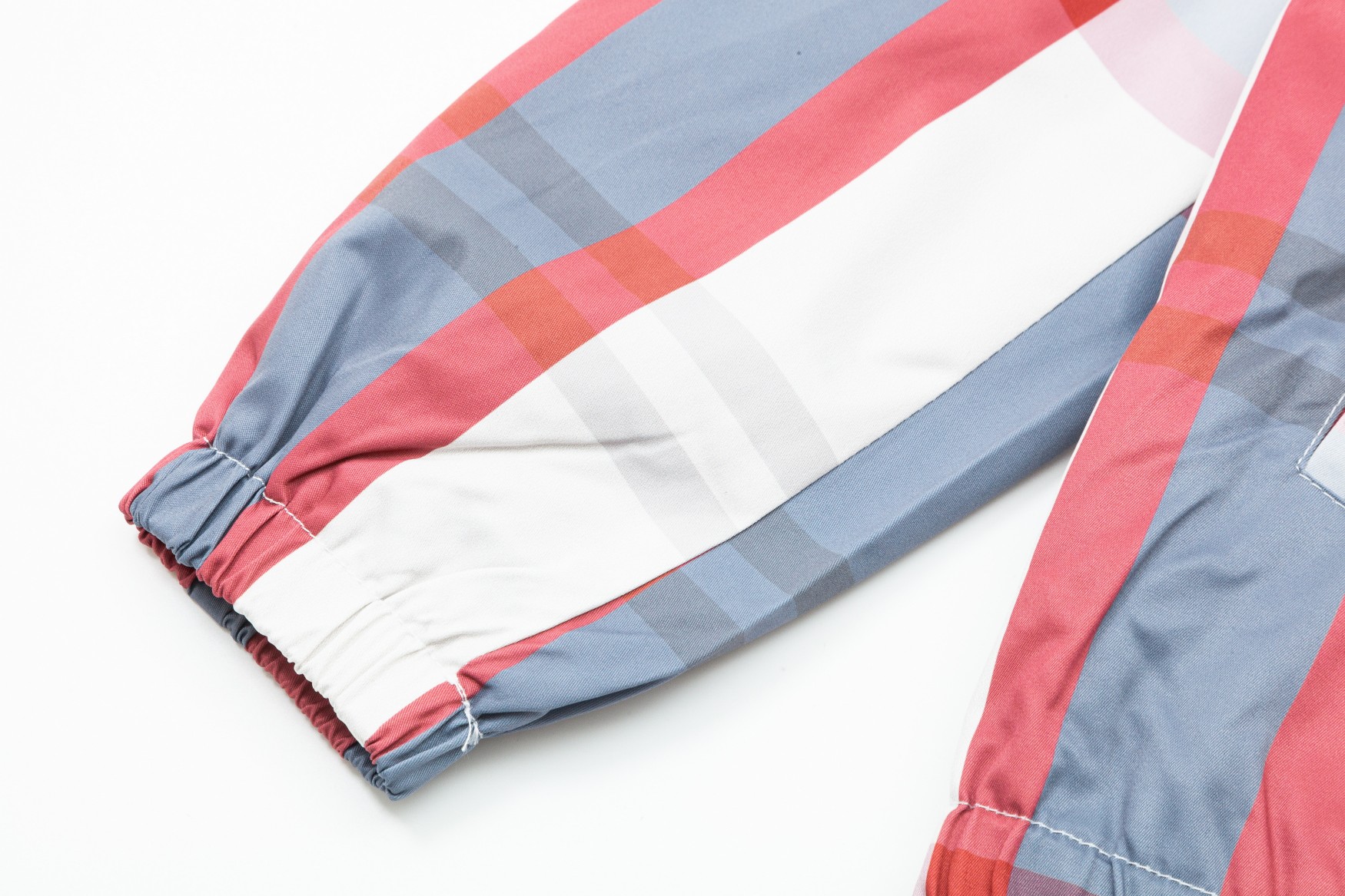 【LOUIS VUITTON】ルイヴィトン   ジャケット着ご好評に付き再入荷！240926