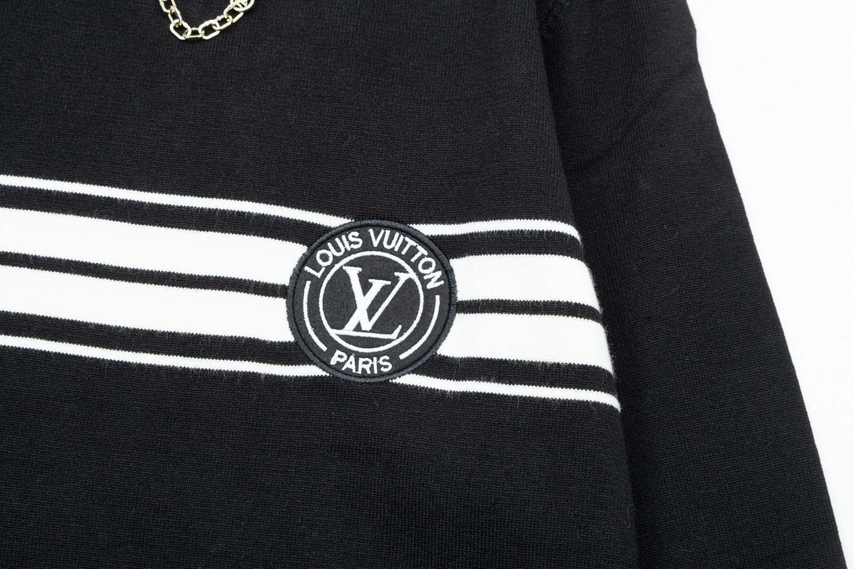 【LOUIS VUITTON 公式旗艦店】ルイヴィトン  セーター好評に付き再入荷！ 240927