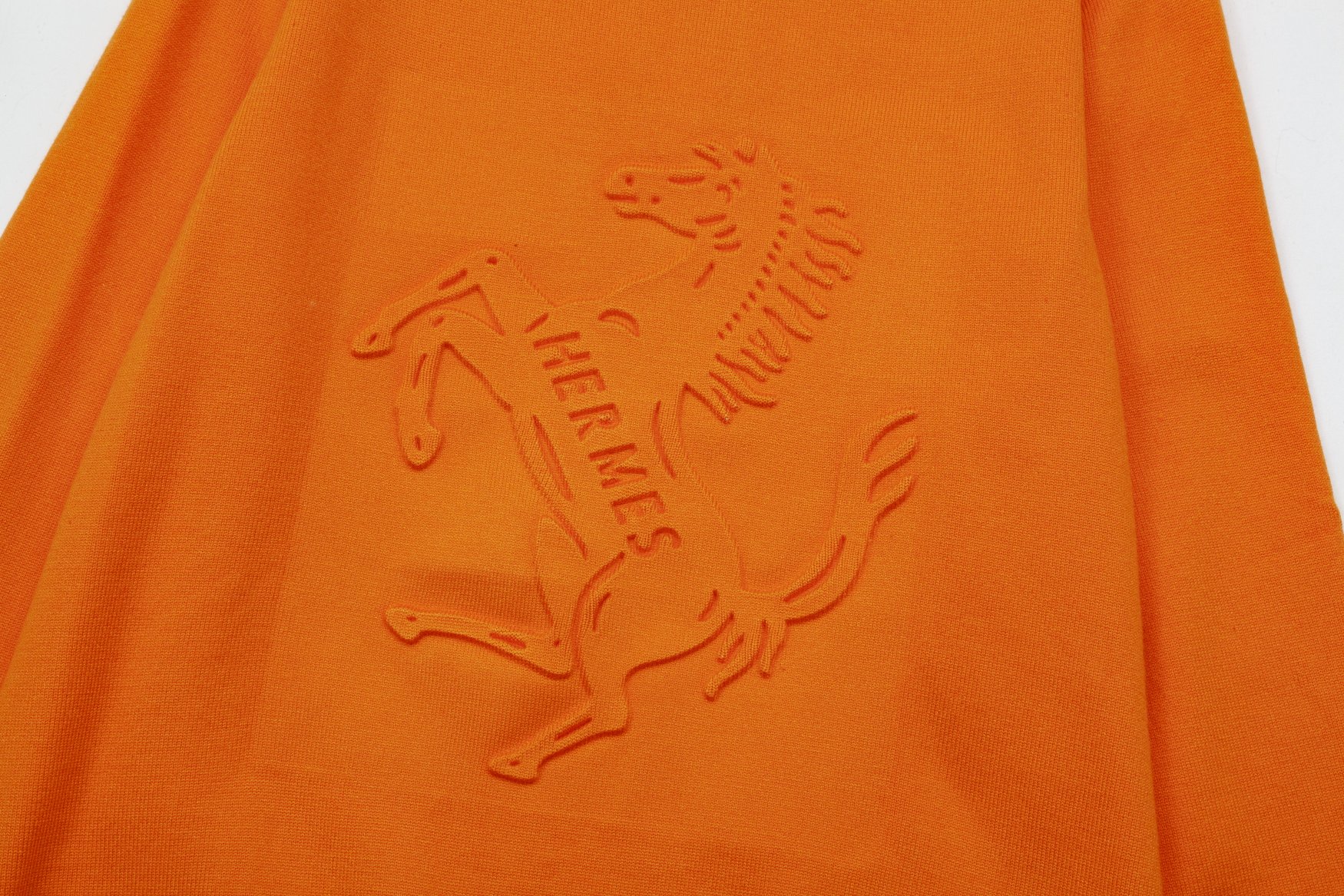 【Hermès  公式旗艦店】エルメス  セーター好評に付き再入荷！ 241030