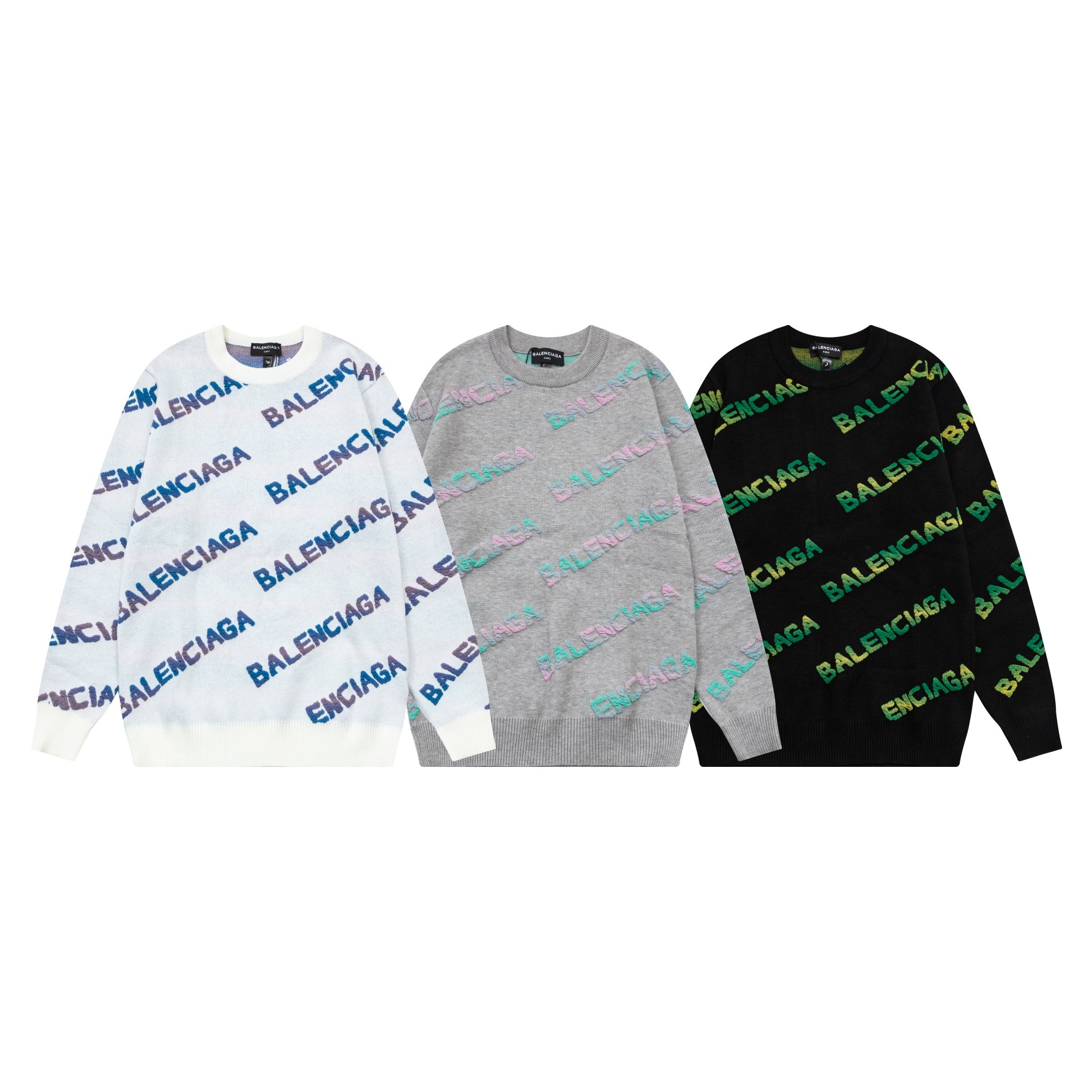 【VERSACE  公式旗艦店】ヴェルサーチ  セーター好評に付き再入荷！ 240930