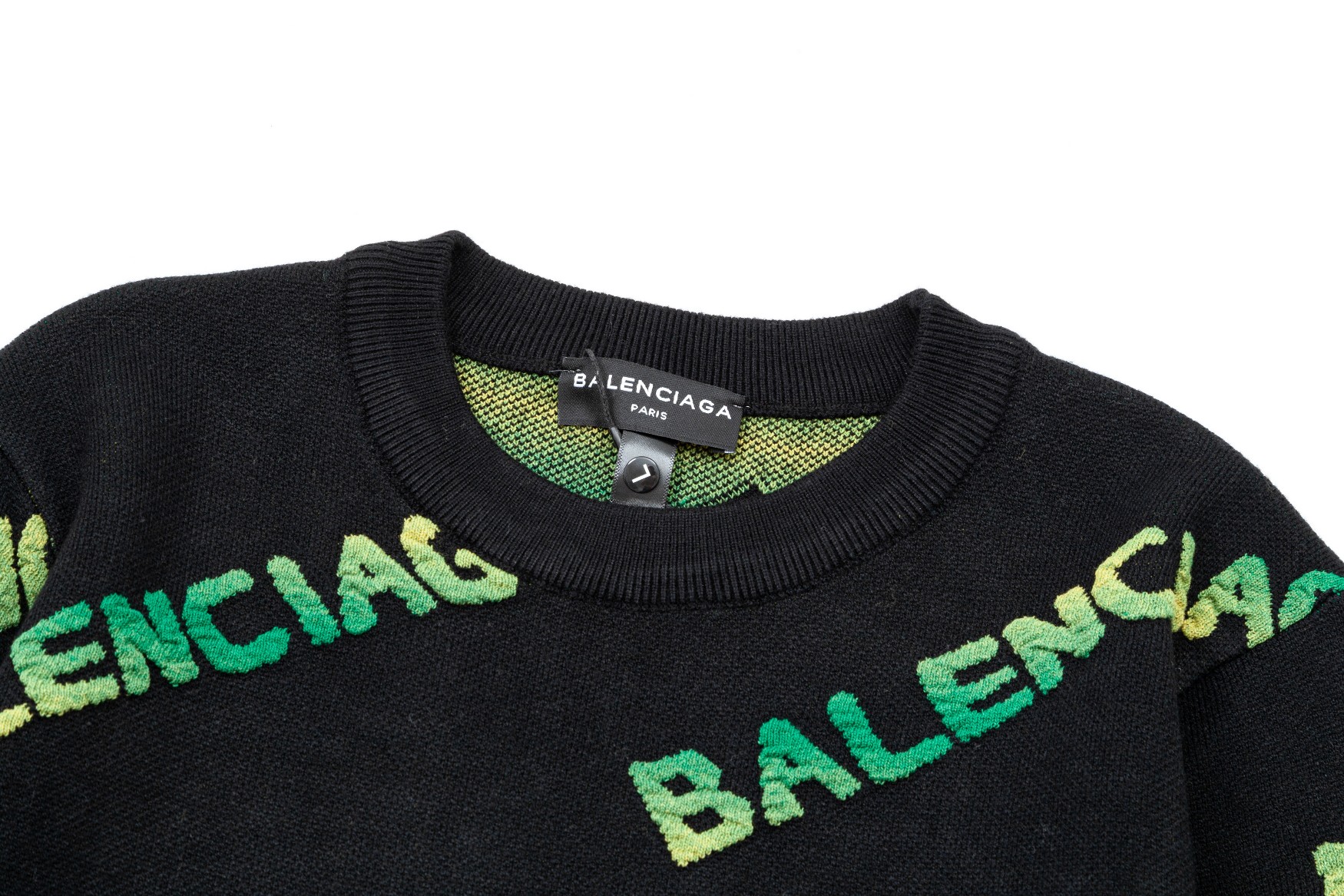 【VERSACE  公式旗艦店】ヴェルサーチ  セーター好評に付き再入荷！ 240930