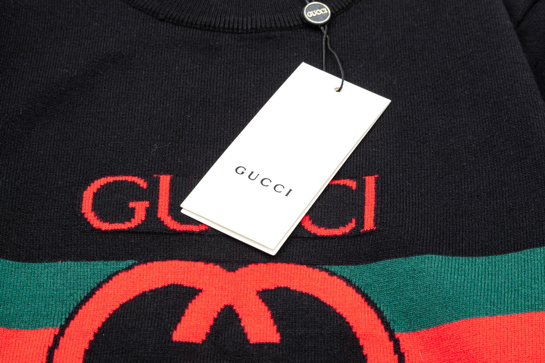 【GUCCI 公式旗艦店】グッチ  セーター好評に付き再入荷！ 240928