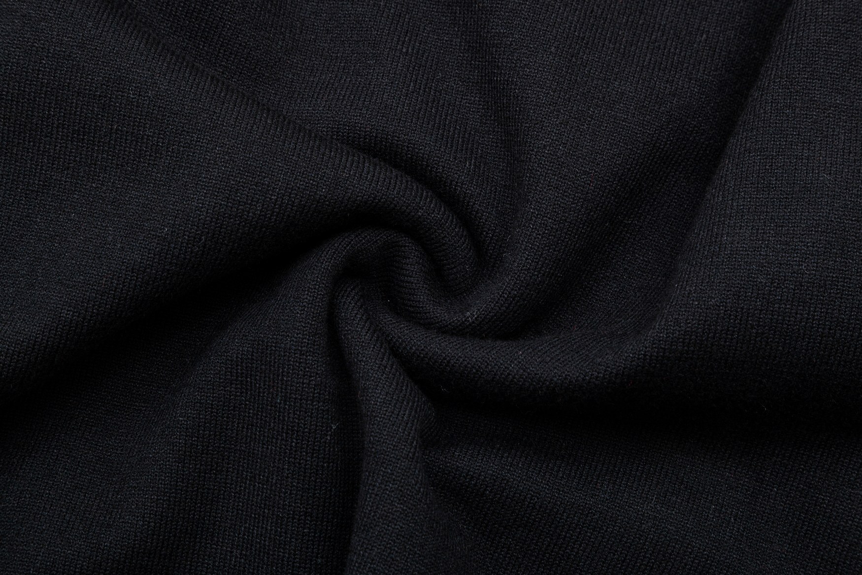 【GUCCI 公式旗艦店】グッチ  セーター好評に付き再入荷！ 240928