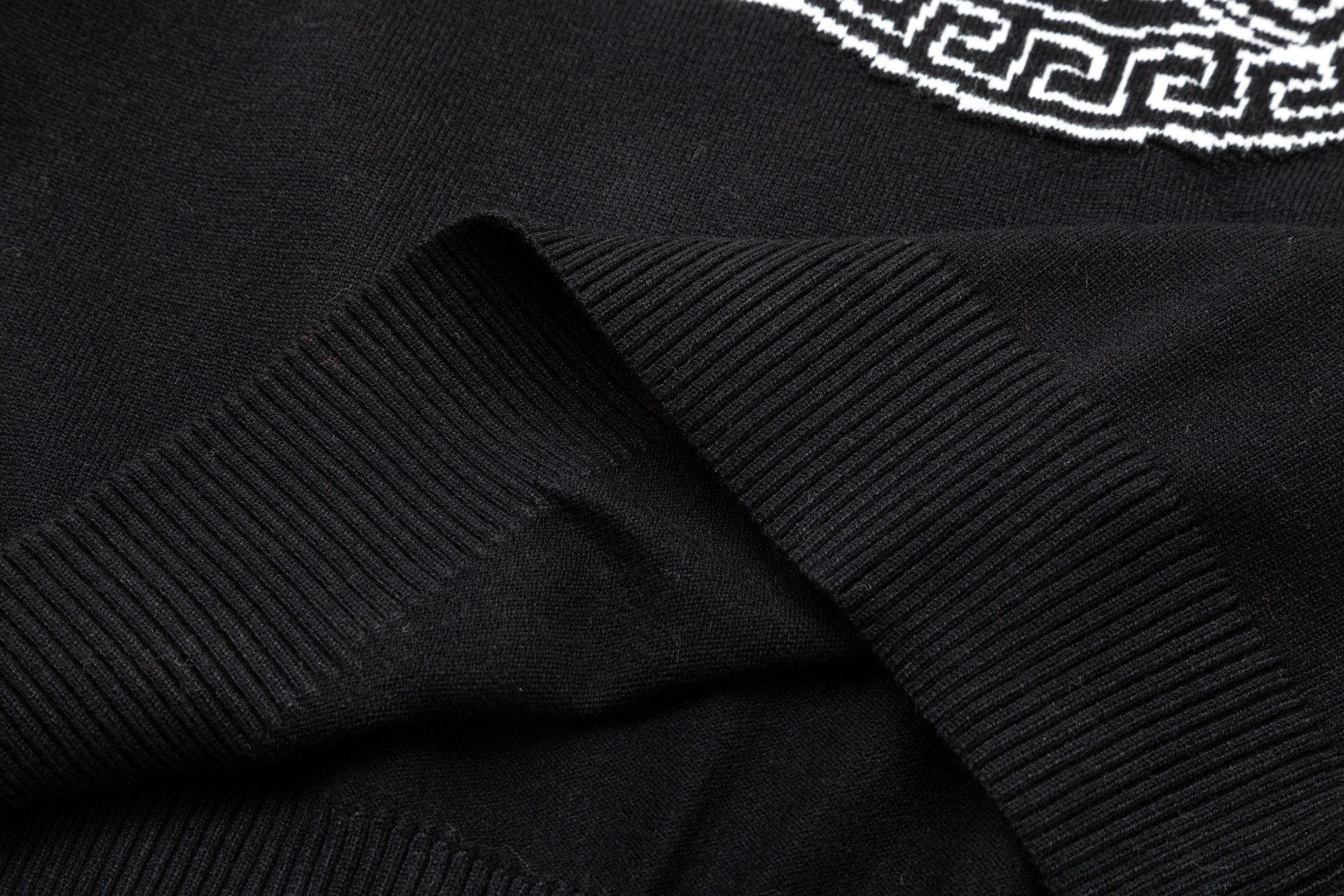 [Copy]【VERSACE  公式旗艦店】ヴェルサーチ  セーター好評に付き再入荷！ 240930