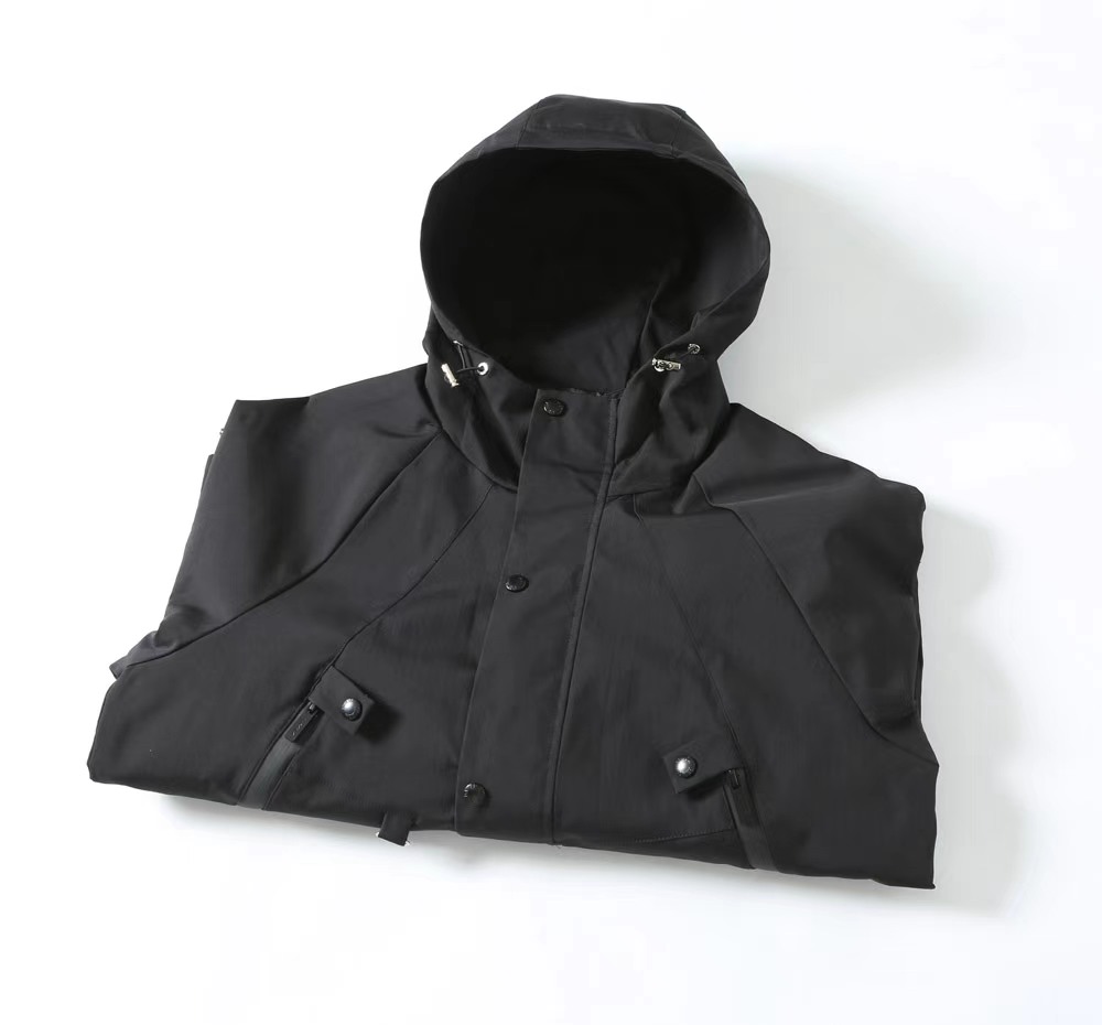 【PRADA  公式旗艦店】 プラダ  ジャケット着 ご好評に付き再入荷！241024