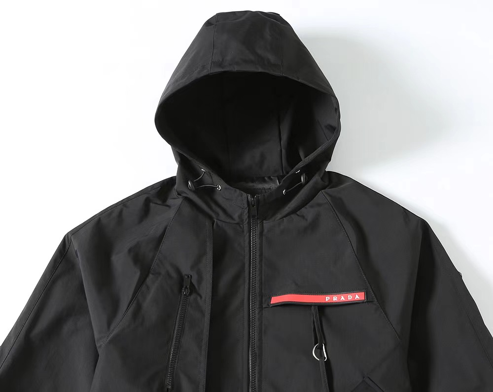 【PRADA  公式旗艦店】 プラダ  ジャケット着 ご好評に付き再入荷！241024