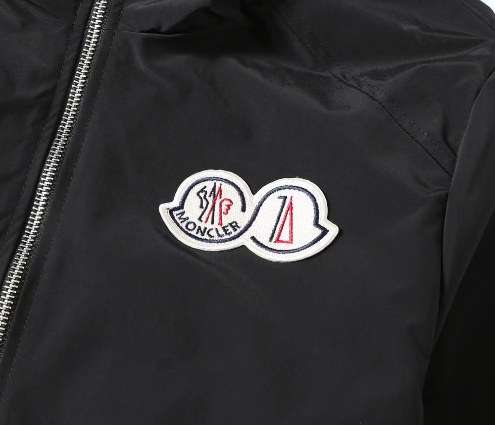 【MONCLER 公式旗艦店】 モンクレール  ジャケット着 ご好評に付き再入荷！241023