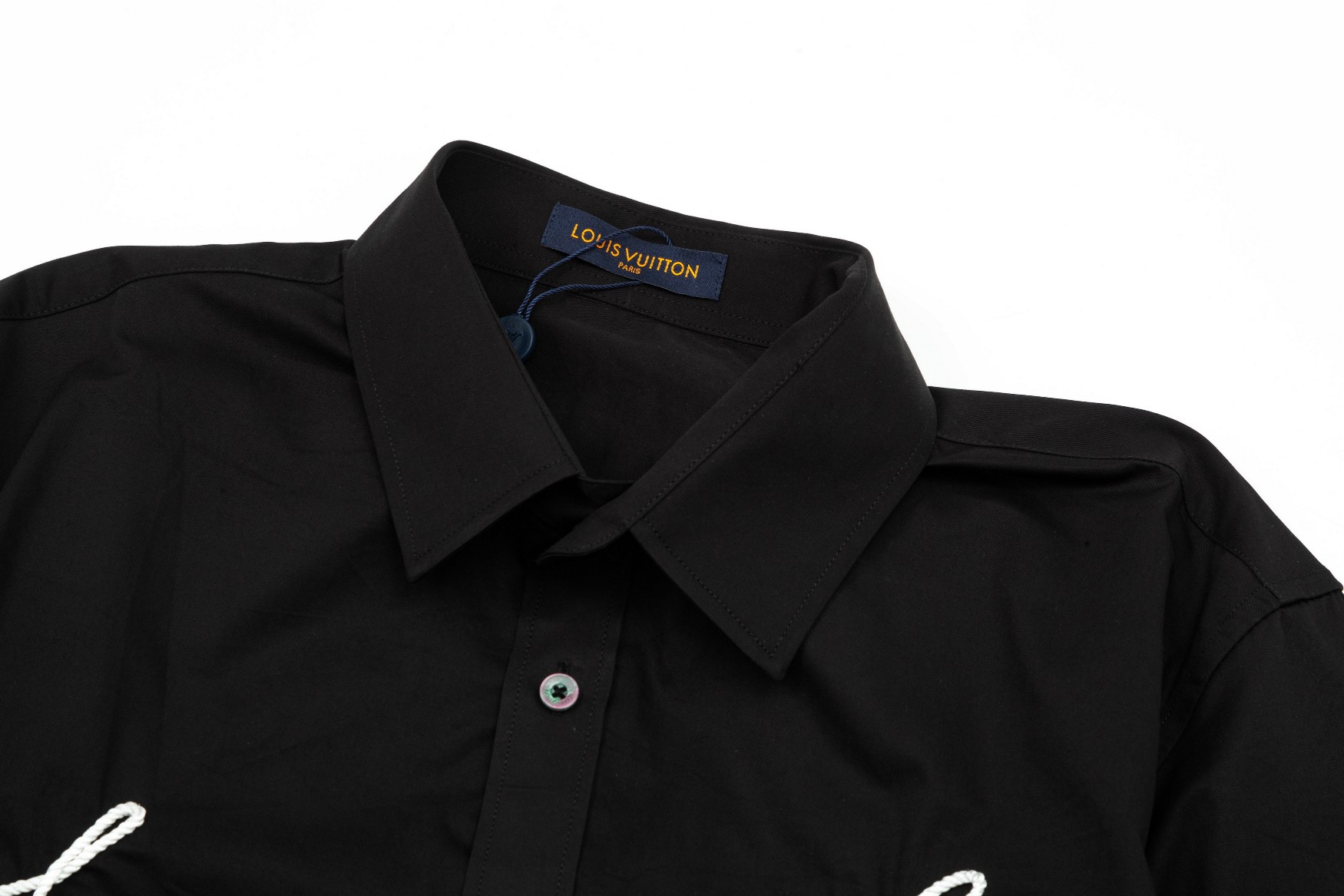 【LOUIS VUITTON 公式旗艦店】ルイヴィトン  シャツ  ご好評に付き再入荷 241119