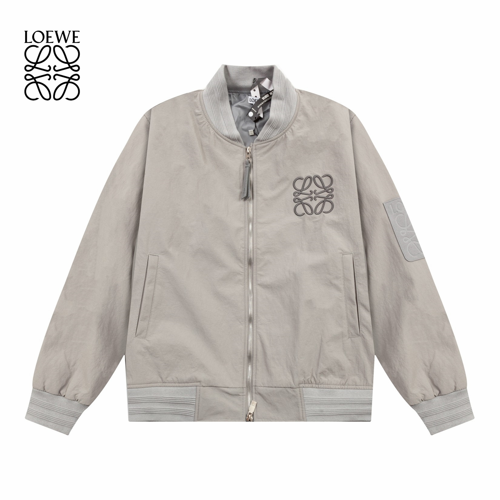 【LOEWE  公式旗艦店】ロエベ  ジャケット着 ご好評に付き再入荷！241021