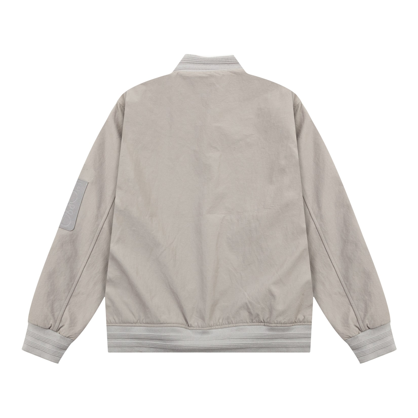 【LOEWE  公式旗艦店】ロエベ  ジャケット着 ご好評に付き再入荷！241021