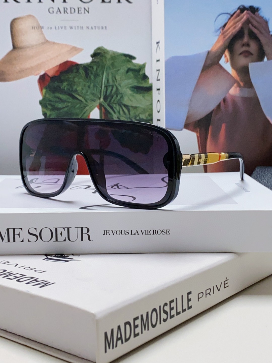 BURBERRY(バーバリー) サングラス  241014