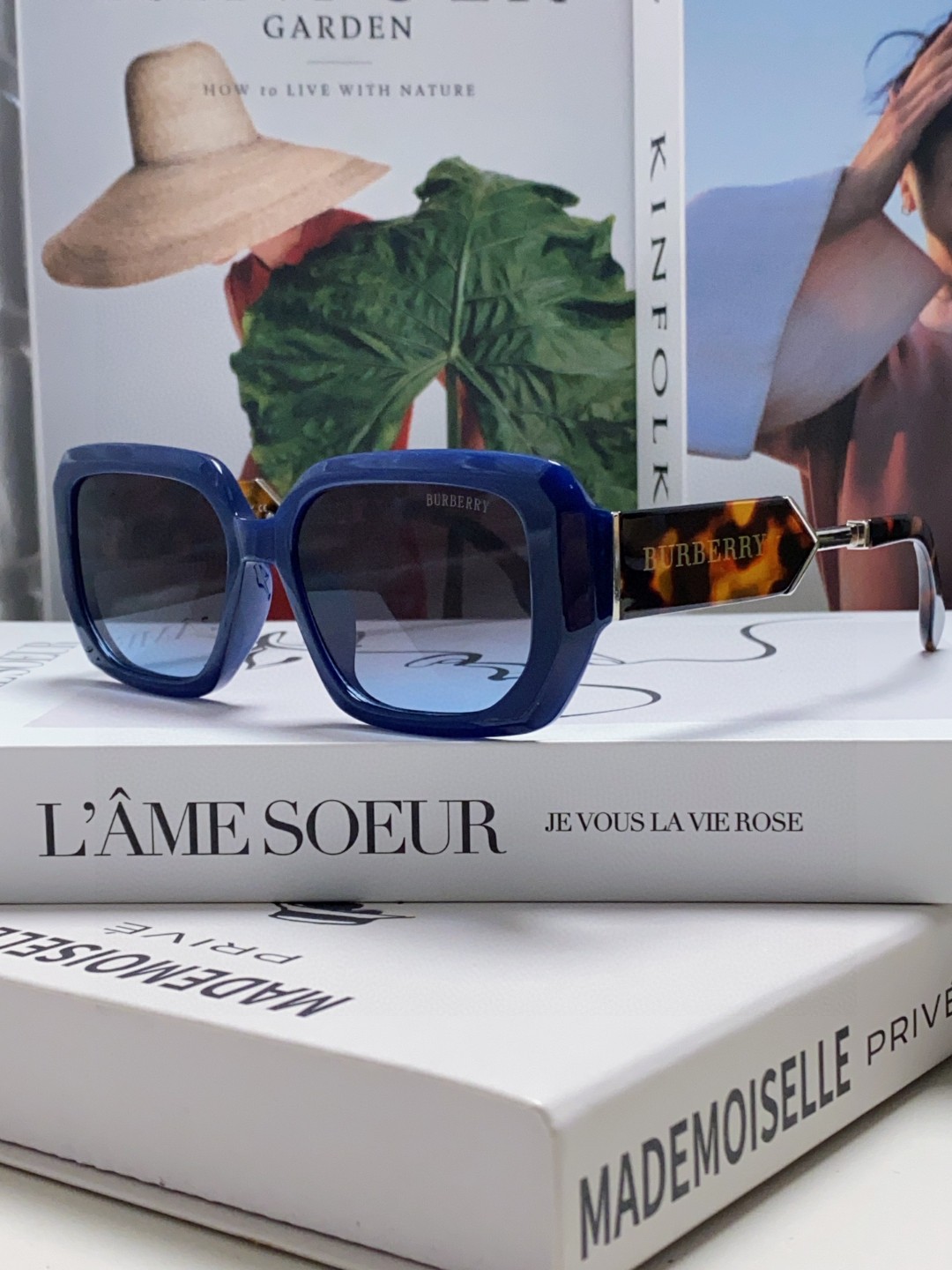 BURBERRY(バーバリー) サングラス  241014