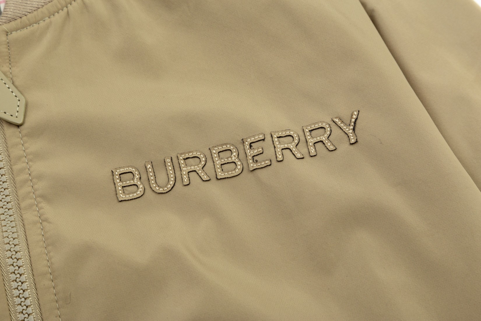 【BURBERRY  公式旗艦店】バーバリー  ジャケット着 ご好評に付き再入荷！241022